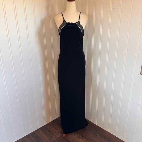 Vintage 90s/Y2K Black Velour Halter Maxi Dress 7/8 - Picture 1 of 8